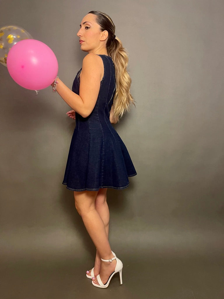 Mini dress city life