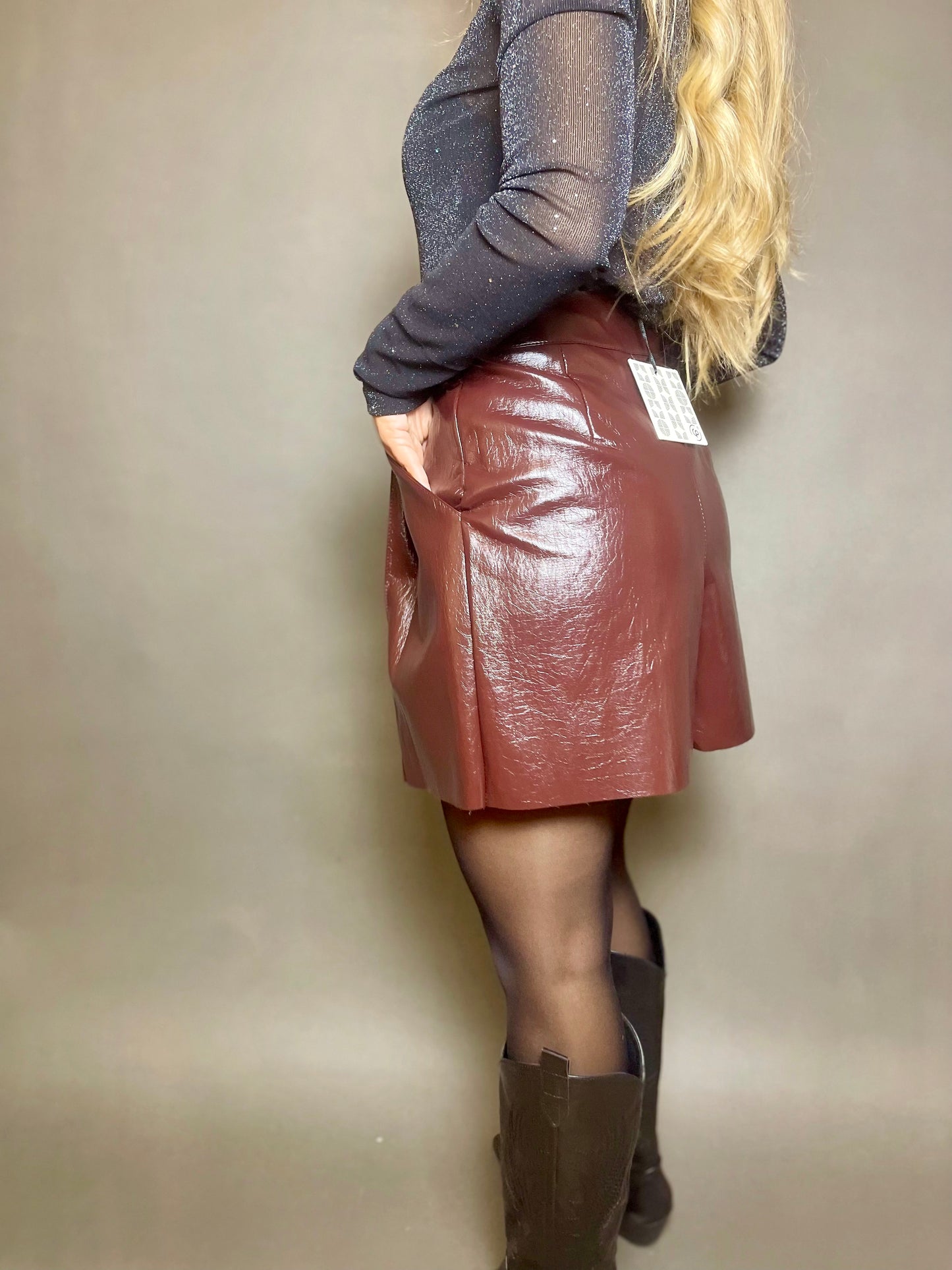 Pantaloncino vinile bordeaux