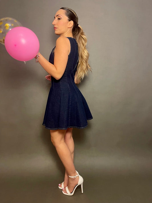 Mini dress city life