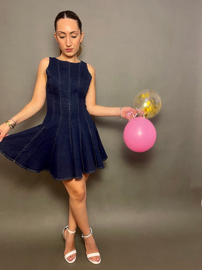 Mini dress city life