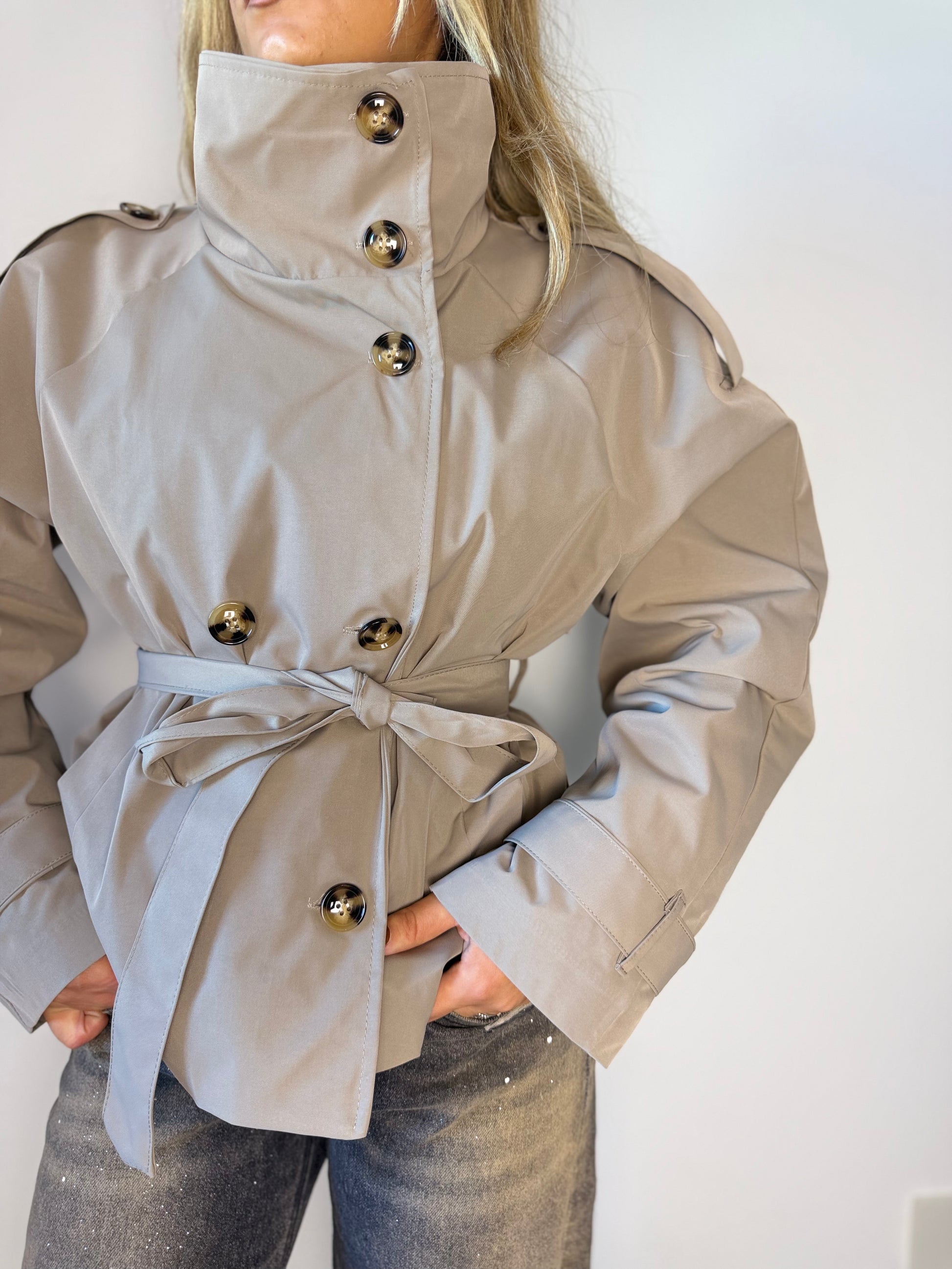 Trench Noir