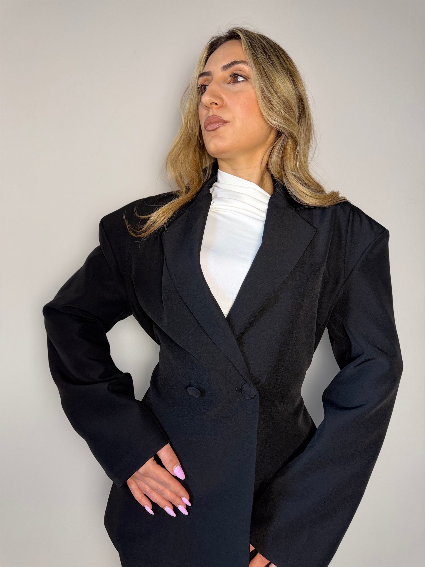 Blazer Megan